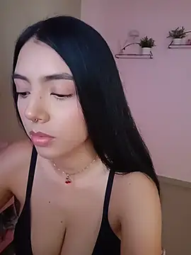 Julie_Bennet webcam