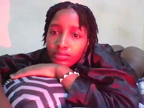 curvy-girl2 webcam