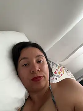emely_sexx20 webcam