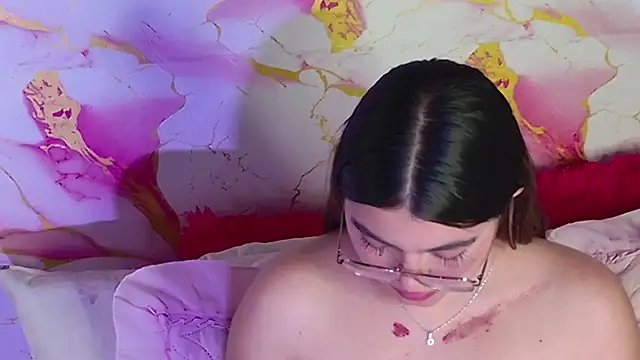 julisaenz webcam