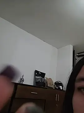 Yuli_x97 webcam