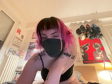 _sluty__geek__ webcam