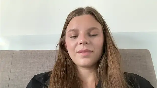 AmieLendor webcam