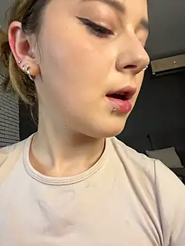 BunnyMoody webcam