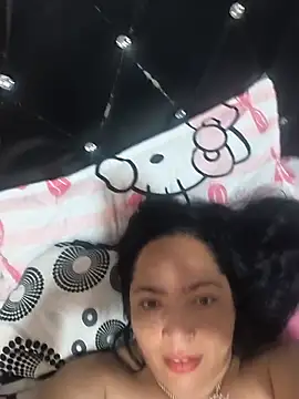 NIKOLE1301 webcam