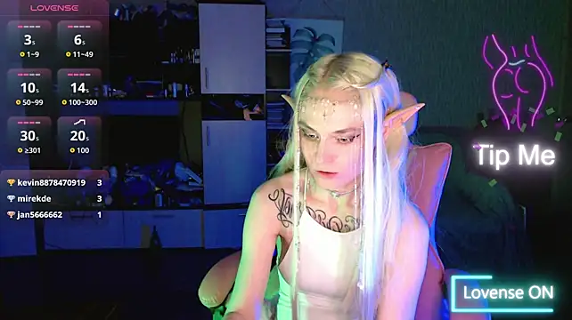 mischellemeow13 live cam preview