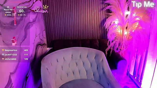 SelenaRogerss live cam preview