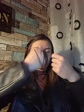 _Isabella-7 webcam
