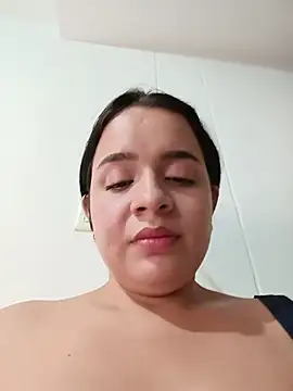 Julieth_hot-69 webcam