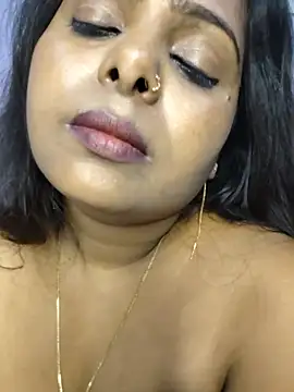 Sexyhina321 webcam