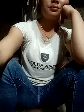 lina-lovebaby webcam