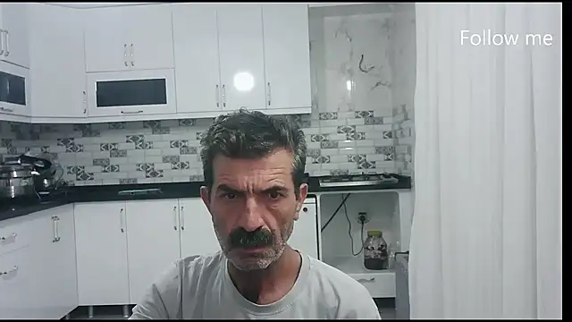 kobratrk21 live cam on StripChat