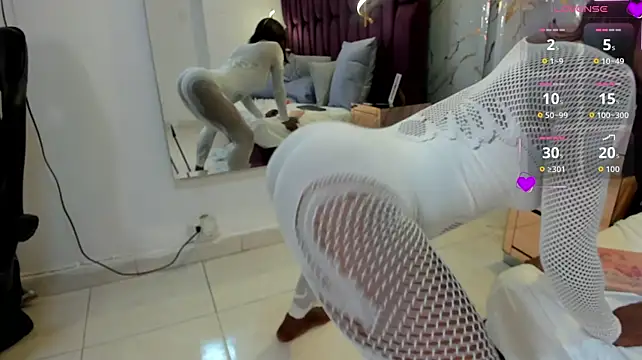 lizmonroee webcam