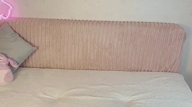 cinnamonpiegirl webcam