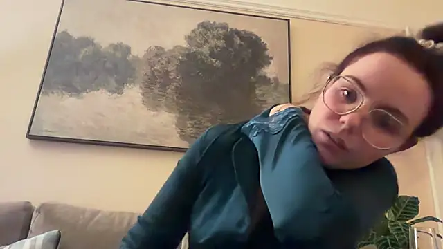 Natural-Ella31 webcam