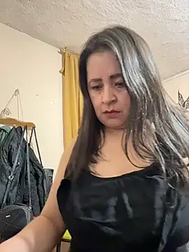latinfemale webcam