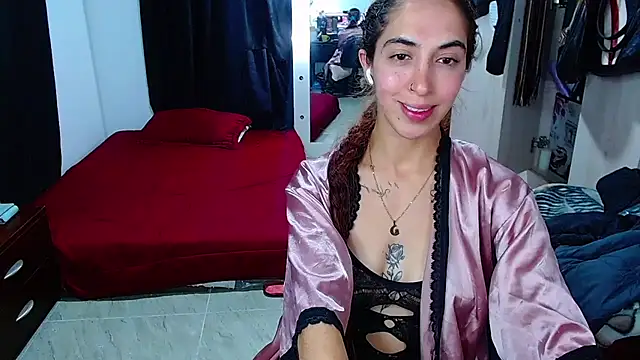 MariamGray1 webcam