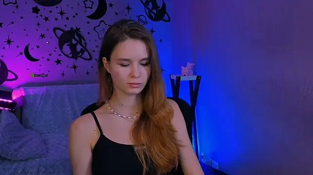 angie_foxy1