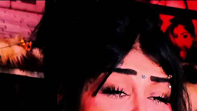 indian_dreamgirl webcam