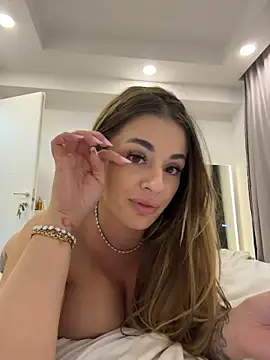 isabellaetthan's live room