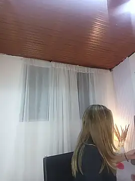_lara1