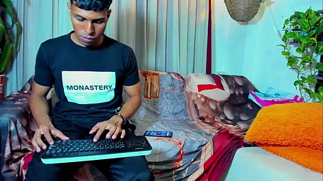 Boy_Leon_X webcam