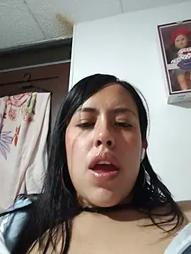 Queen_Ashly webcam