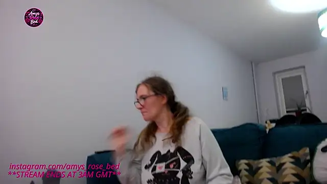 AmysRoseBed live cam preview