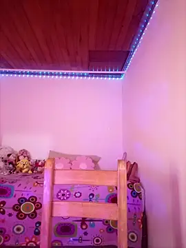 juli05star20 live cam preview