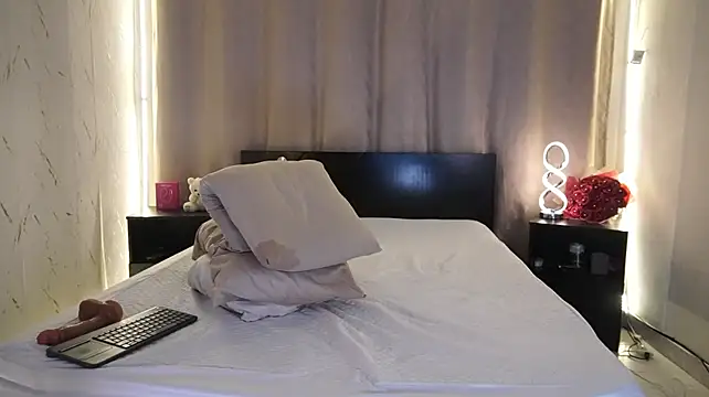 Alannadumont_