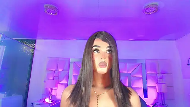 kiara_gomez__