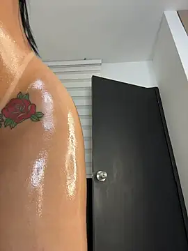 ALISSON_FOXXX1