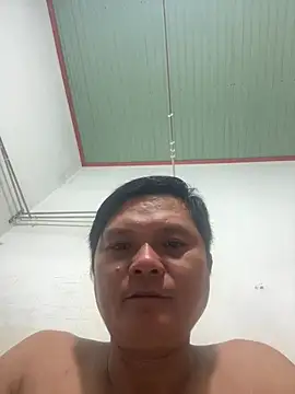 hotboy2x webcam