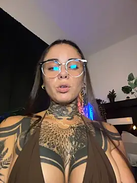 lucyrossink webcam