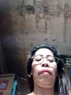 hotskinny46 webcam