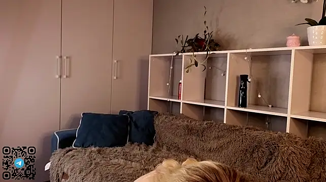 blondiecharm webcam