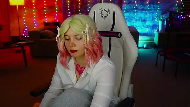Tessa_054 webcam