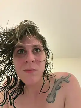 maisiemaeb webcam