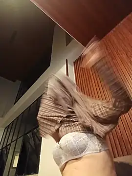 emma_tour webcam
