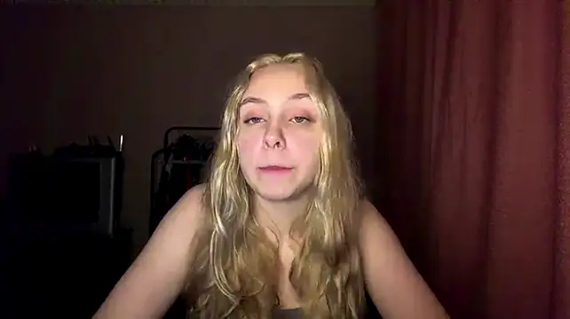 Flaffy_Bombyy