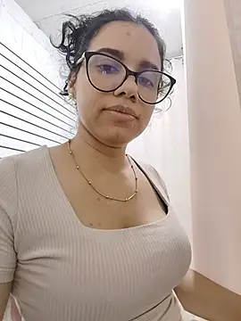 alanahot94