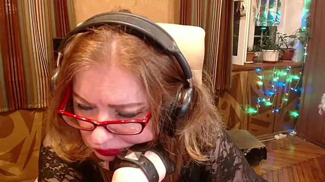 Miss_Tress webcam