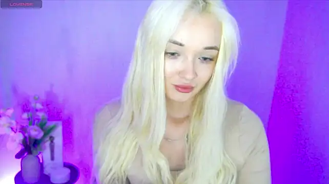 Ashley_S webcam