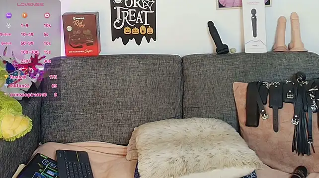 Angelabrowm webcam