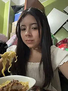 softdoll-_ webcam