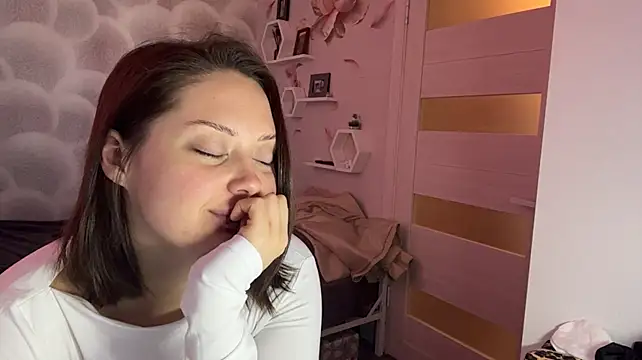 EvaxBlushy webcam