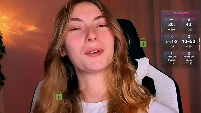 lady_curls webcam