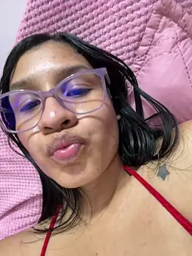 Danaeluxe webcam