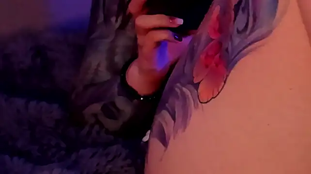 liiliith___ webcam