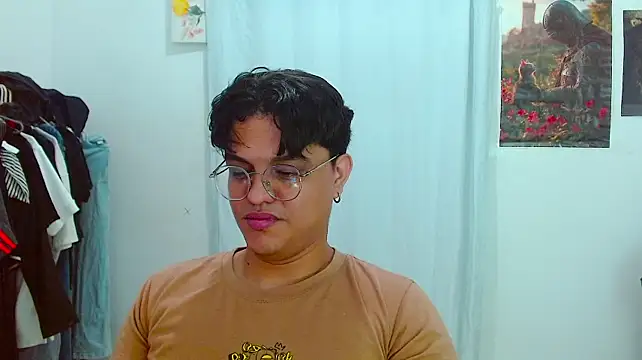 Diane_exotic webcam